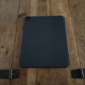 Apple Black iPad Smart Cover Folio Case